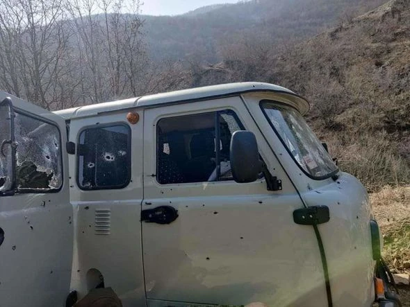 Ermənilərin Qarabağdakı qanunsuz birləşmələrə silah-sursat daşıdıqları avtomobil məhv edilib - FOTO