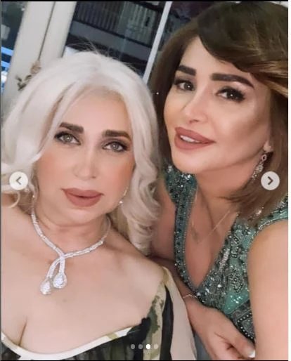 Azərbaycanlı məşhurlar anaları ilə görüntülərini paylaşdı - FOTO