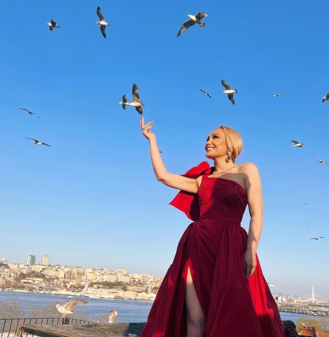 Azərbaycanlı məşhurlardan YENİ FOTOSESSİYA