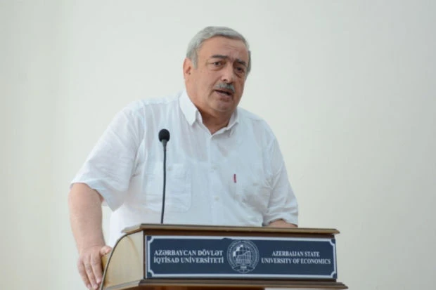 UNEC-in müəllimi vəfat edib - FOTO