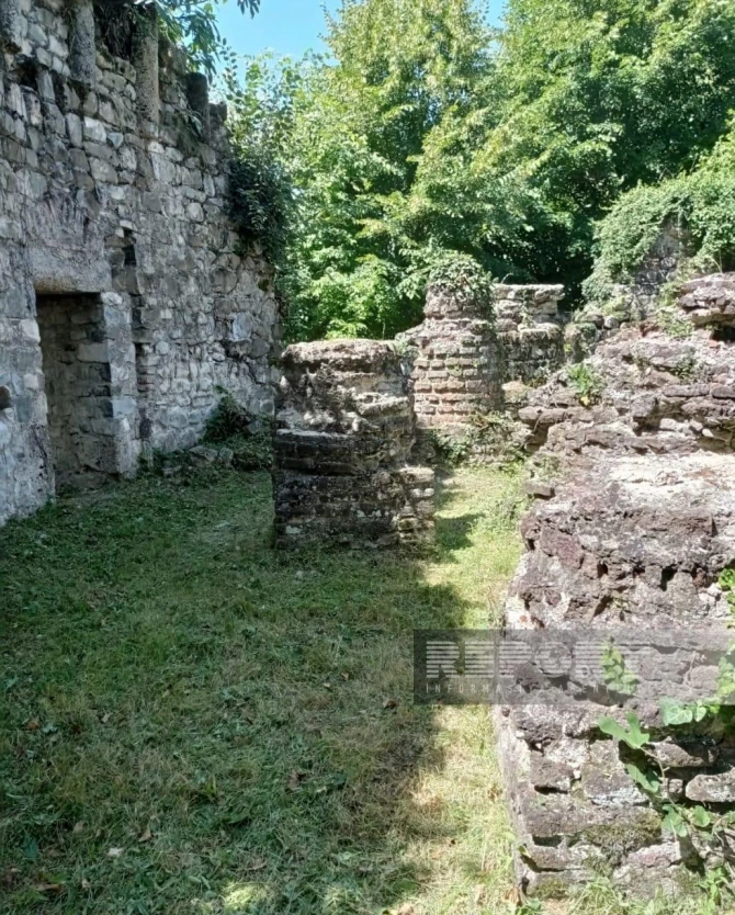 Azərbaycanda 1500 yaşlı tarixi məbəd baxımsız vəziyyətdədir - FOTO