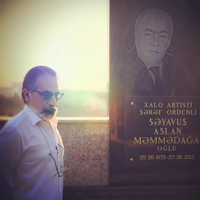 Siyavuş Aslanın kiçik oğlu: “Atam qoymurdu ki, qardaşımla oturub-durum”