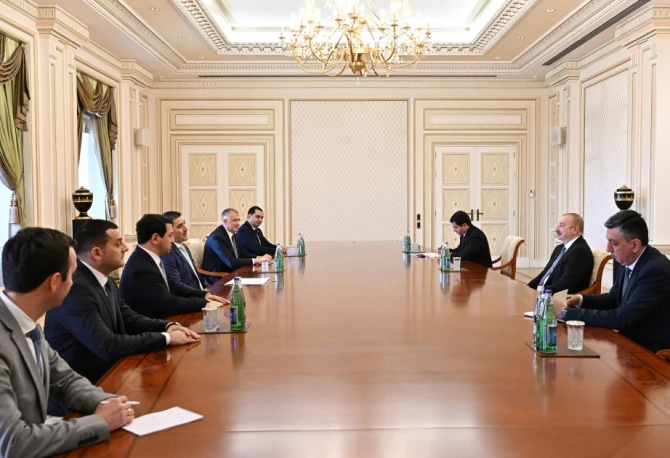 Президент Ильхам Алиев принял председателя парламента Грузии - ОБНОВЛЕНО + ФОТО