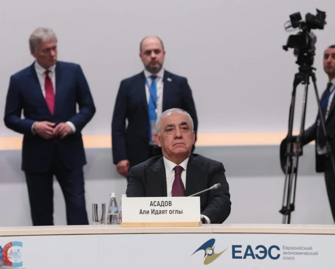 Əli Əsədov MDB Hökumət Başçıları Şurasının üzvlərinin Rusiya Prezidenti ilə görüşündə iştirak edib - FOTO