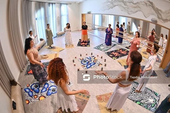“Nine Senses”də Beynəlxalq Yoqa Günü və yay gündönümü qeyd olundu - FOTO