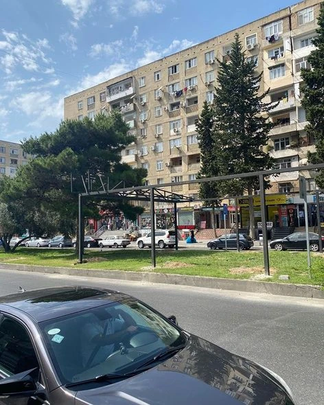 В Баку пресекли незаконное строительство нового кафе - ОБНОВЛЕНО + ФОТО