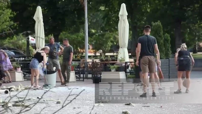 Çerniqovda azərbaycanlılar da raket zərbələrinə məruz qalıblar - FOTO