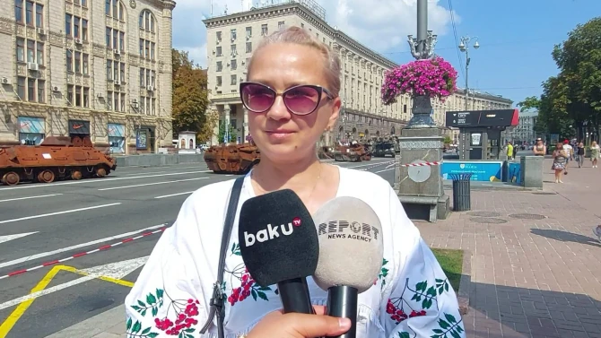 Kiyevdə müharibədə məhv edilən Rusiya hərbi texnikalarının paradı keçirilir - FOTOREPORTAJ