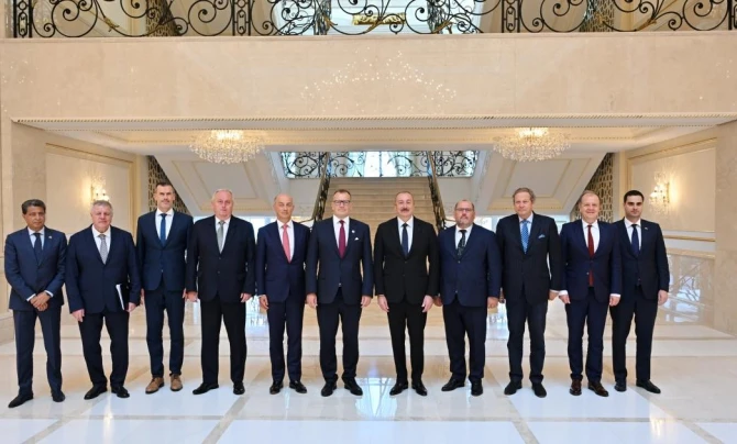 Prezident İlham Əliyev Slovakiya parlamentinin sədrini qəbul edib - FOTO