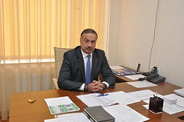 Vəzifəli şəxs rektor keçmək üçün 250 min manat veribmiş - FOTO
