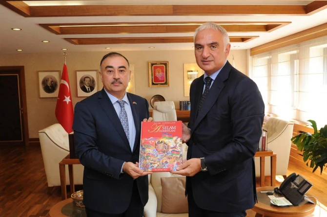 Türkiyəli nazir Azərbaycan səfiri ilə turizm əlaqələrini müzakirə edib - FOTO