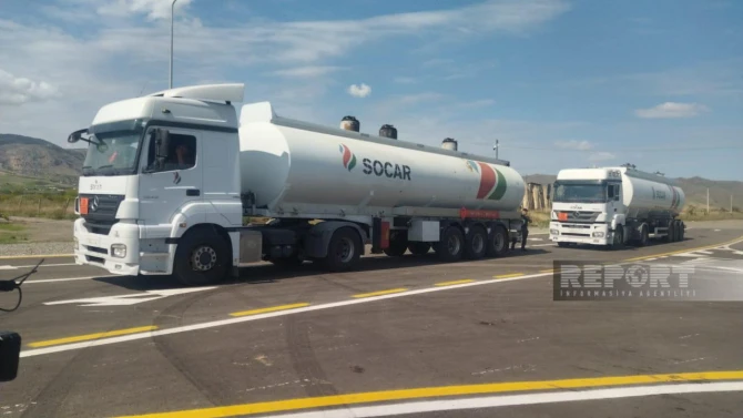 Qarabağın erməni sakinləri üçün 30 ton benzin, 34 ton dizel yola salınıb - FOTO