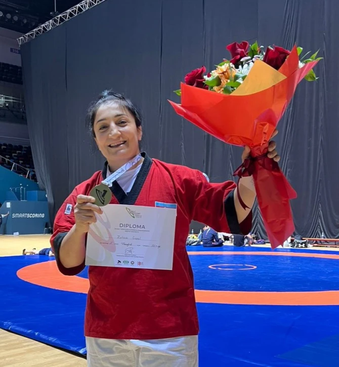 Сотрудница МЧС стала победительницей чемпионата Европы - ФОТО