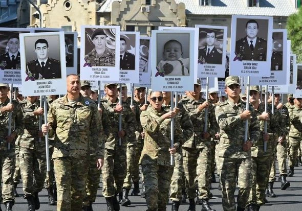 Adını tarixə yazan lider - “Kaspi”nin RƏYİ - FOTO