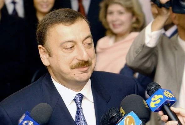 News.ru: Терпение и дальновидность: как Алиев выполнил миссию восстановителя страны - ФОТО