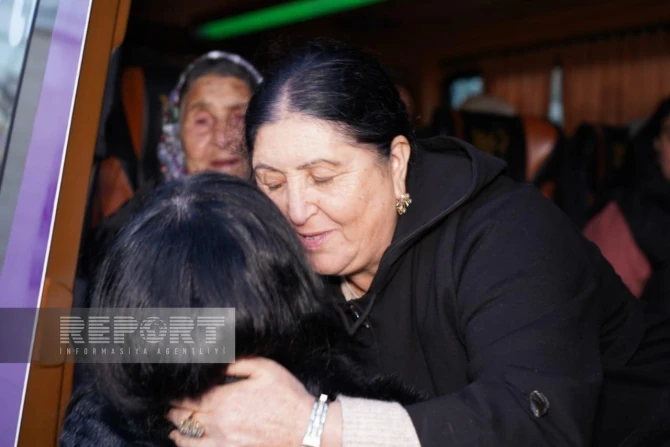 Daha 83 sakinin Laçına köçü başlayıb - FOTO
