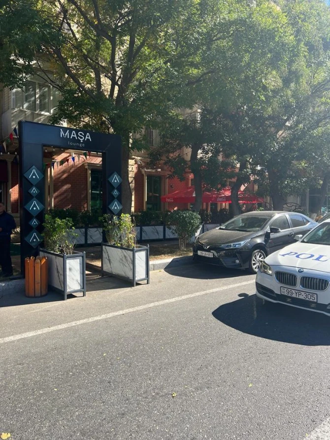 Bakıda yolu zəbt edən restoran sahibi cəzalandırılıb