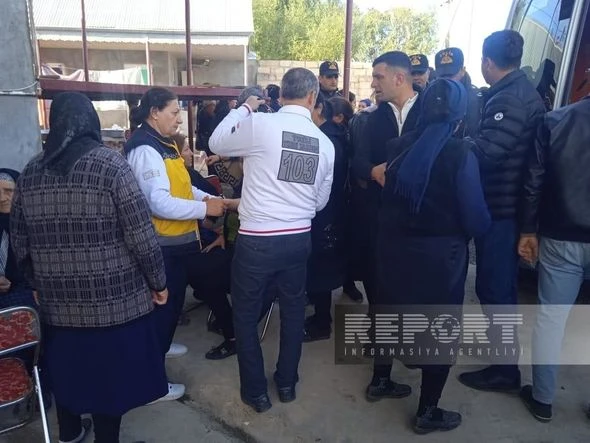Bərdədəki faciənin TƏFƏRRÜATI: “Qadınların çoxu qorxudan huşunu itirmişdi” - YENİLƏNİB + FOTO/VİDEO Bərdədəki faciənin TƏFƏRRÜATI: “Qadınların çoxu qorxudan huşunu itirmişdi” - YENİLƏNİB + FOTO/VİDEO