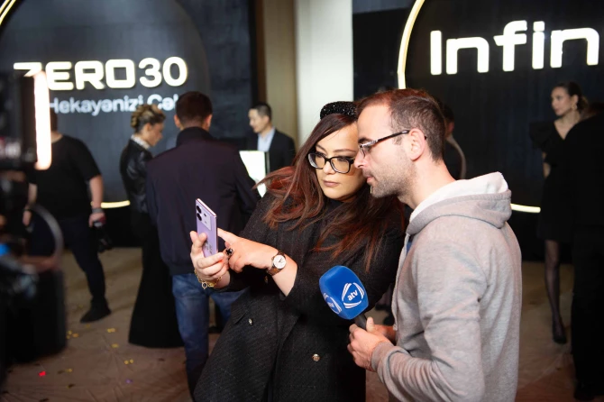 Infinix Azərbaycanda vloqlar üçün smartfon təqdim etdi - FOTO
