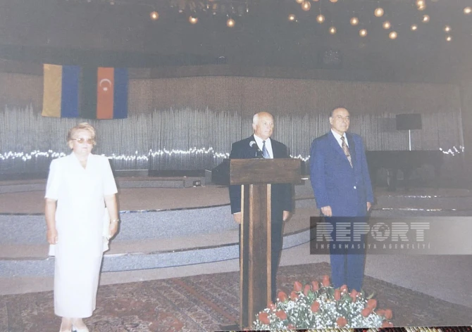 Heydər Əliyev Ukraynanı böhrandan necə xilas edib? - KEÇMİŞ SƏFİR DANIŞIR - FOTO