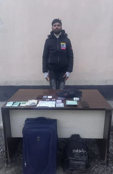 Dövlət sərhədini pozmağa cəhd göstərən əcnəbi ƏLƏ KEÇDİ - FOTO