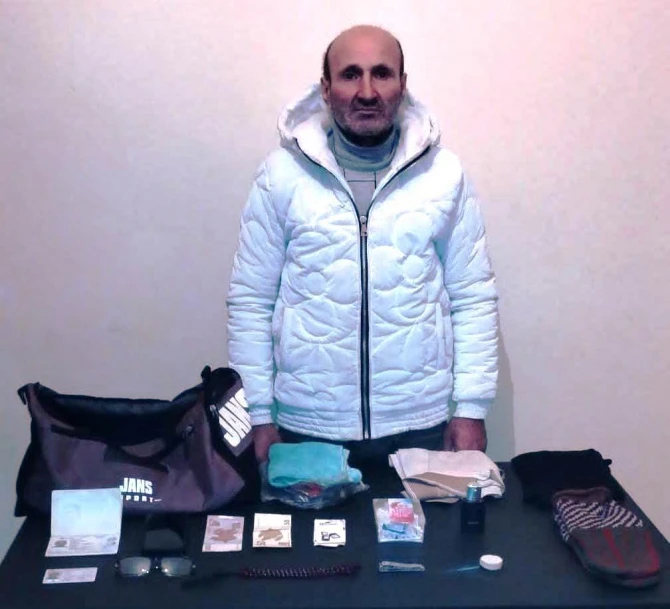 Азербайджанские пограничники задержали мужчину за попытку нарушения госграницы - ФОТО