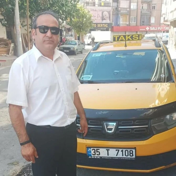 İzmirdə taksi sürücüsünü öldürən şəxs məhkəmədə özünü belə müdafiə etdi