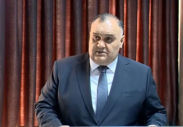Azərbaycanda daha bir rəis işdən azad edildi - FOTO