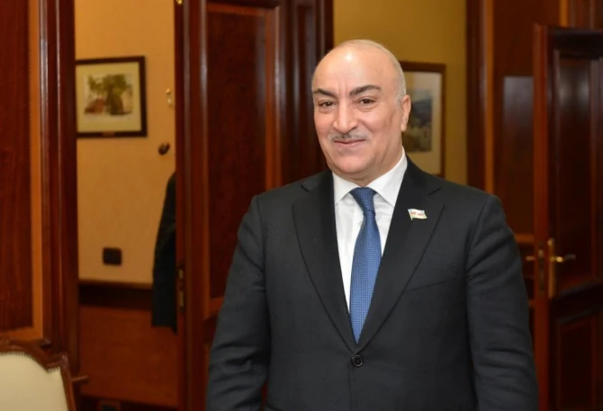 Deputatlar: Bakıda yeni parklanma qiymətləri əhalinin qazancına uyğun deyil - FOTO