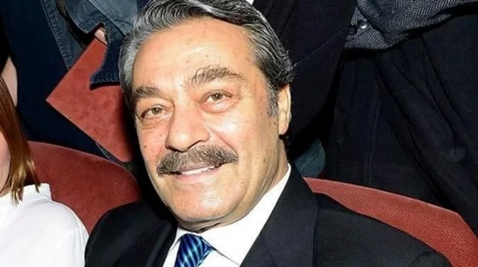 Sevgilisi 74 yaşlı Kadir İnanırın SON VƏZİYYƏTİNİ AÇIQLADI - FOTO