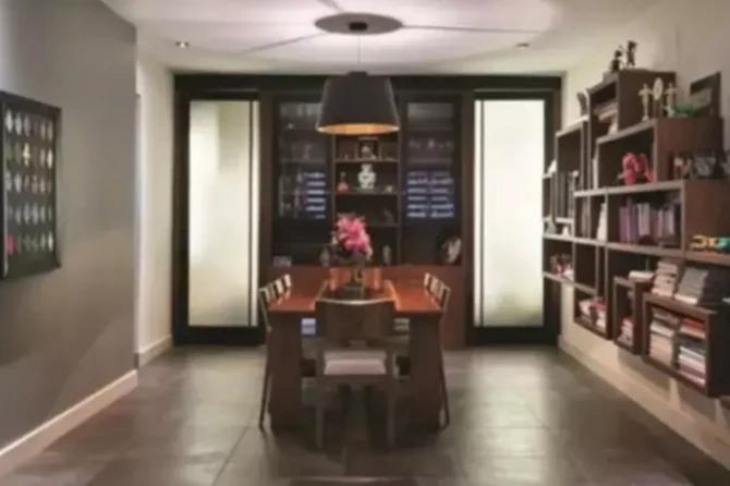 Çağla Şıkelin 800 kvadratmetrlik 9 otaqlı malikanəsi - FOTO