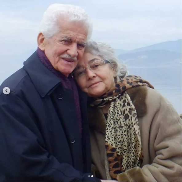 Anasından sonra atasını da itirdi - FOTO