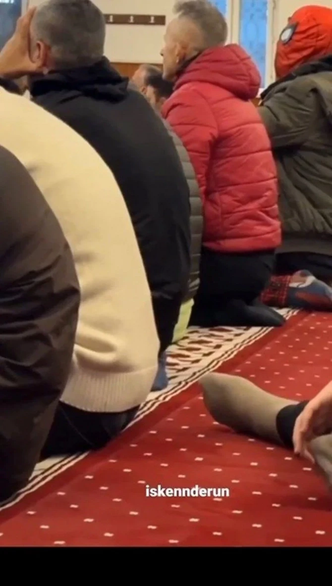 Türkiyədə bayram namazına qatılan 