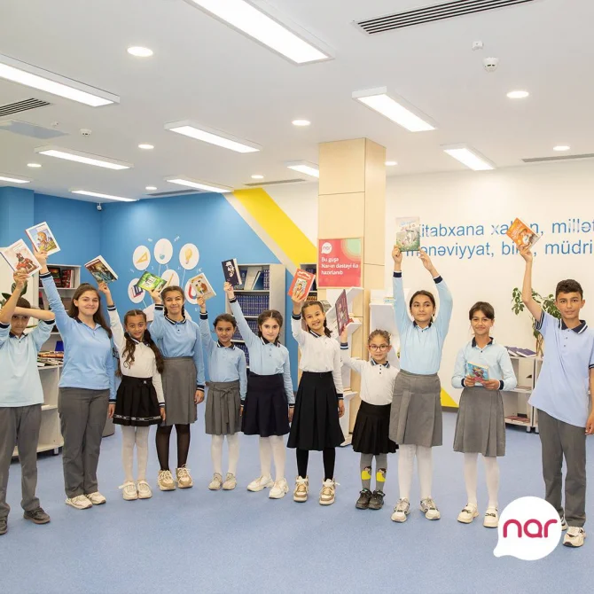 “Nar” Füzulidə yerləşən məktəbə yeni kitablar hədiyyə etdi - FOTO