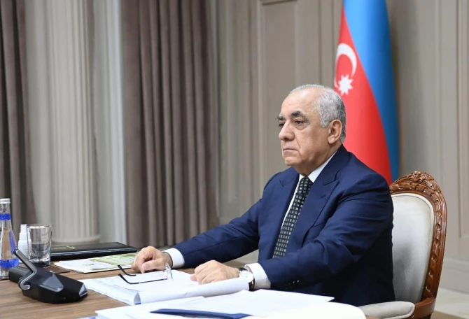 Baş nazir Azərbaycan İnvestisiya Holdinqinin iclasını keçirib, tapşırıqlar verib - FOTO