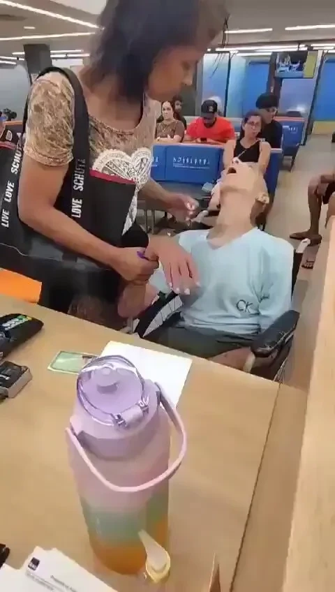 Əmisinin cəsədi ilə kredit götürən qadın: 