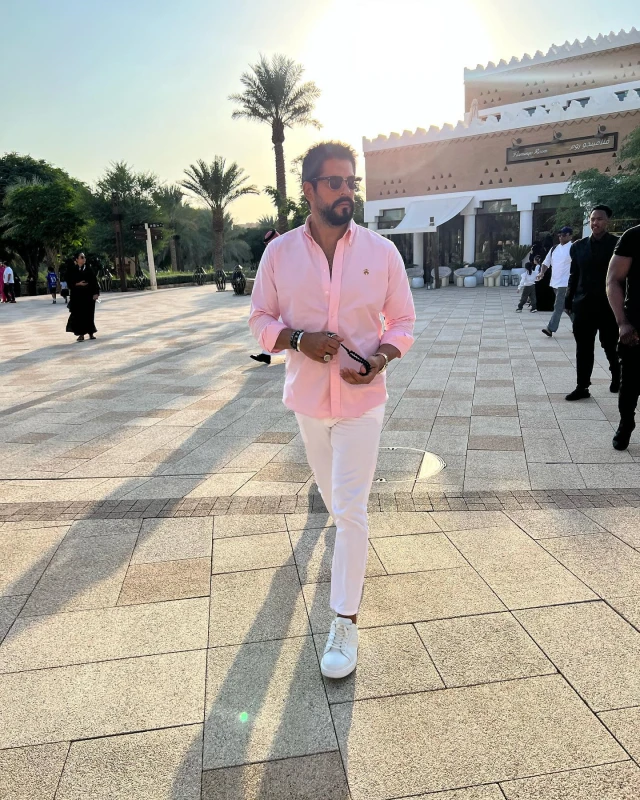 Kıvanç Tatlıtuğ Küveytdən gələn 12 milyonluq təklifi rədd etdi - FOTO