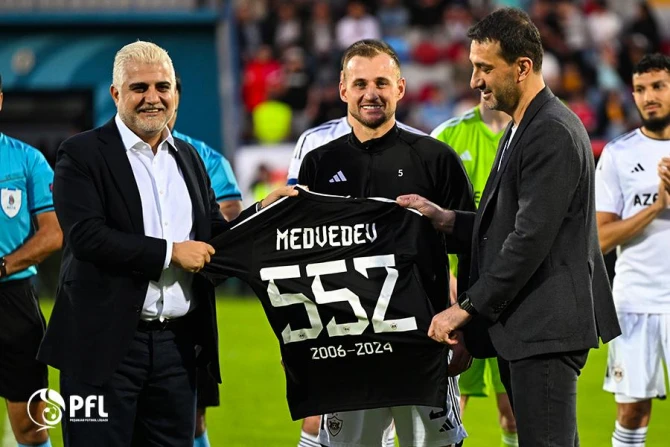 Maksim Medvedev: 