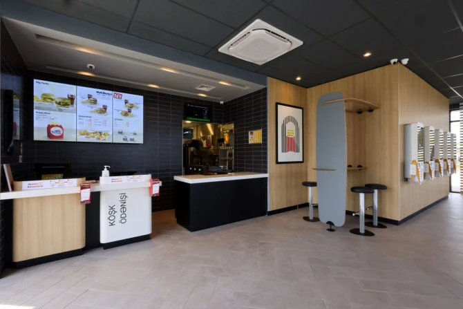 “Sea Breeze”də “McDonald's Azərbaycan”ın yeni restoranı açılıb! - FOTO