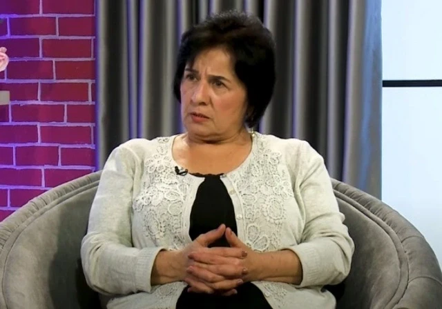 Dostları sənətkarı anırlar: Dostları sənətkarı anırlar:
