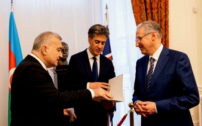 Britaniyanın baş naziri COP29-a dəvət edilib - FOTO