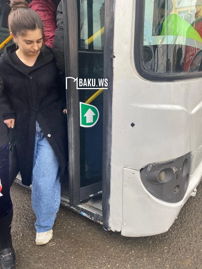 Avtobus xarab oldu - Sərnişinlər YOLDA QALDI Avtobus xarab oldu - Sərnişinlər YOLDA QALDI