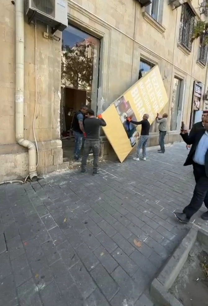 Bakıda memarlıq abidəsinə zərər vurmaq cəhdi qarşısı alındı Bakıda memarlıq abidəsinə zərər vurmaq cəhdi qarşısı alındı