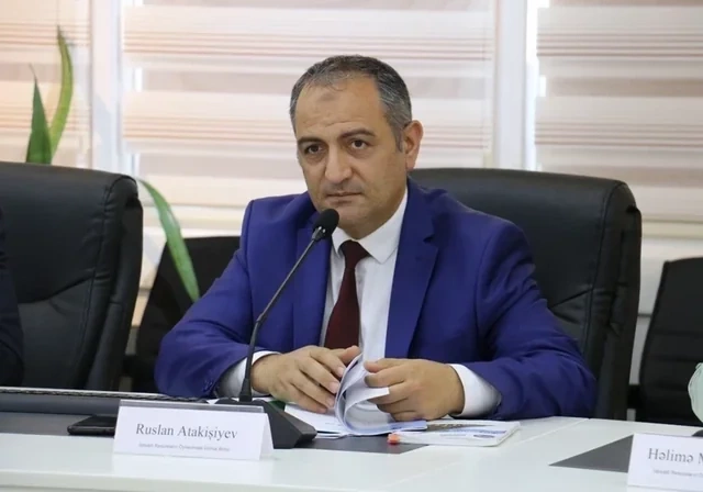 Kredit bazarında payız HƏRƏKƏTLİ keçəcək: Ekspertdən diqqətçəkən proqnoz