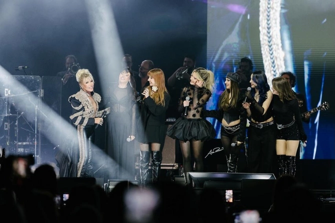 Ajda Pekkan bunun üçün 9000 dollar xərclədi