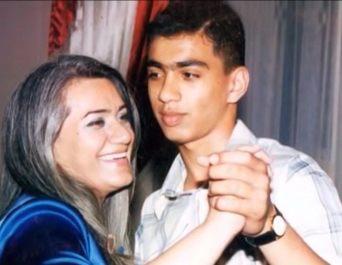 Övladlarını gənc yaşda itirən məşhurlar - SİYAHI