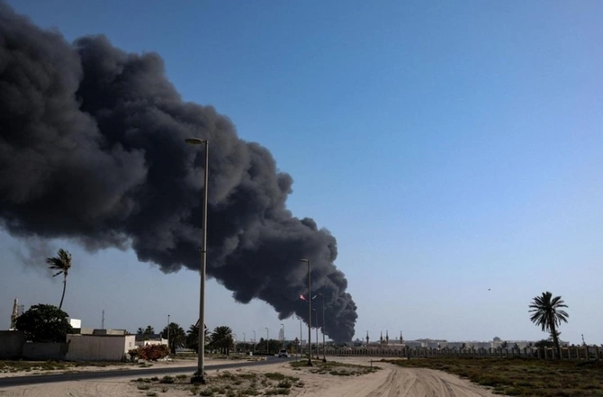 BƏƏ-də neft-kimya zavodu yanğına görə fəaliyyətini dayandırdı