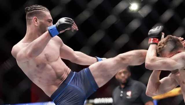 Azərbaycanlı idmançı UFC-də nadir fəndlə QALİB GƏLDİ