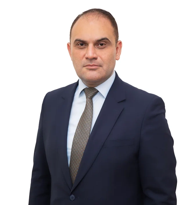 Nazir beş nəfərə yüksək vəzifə verdi