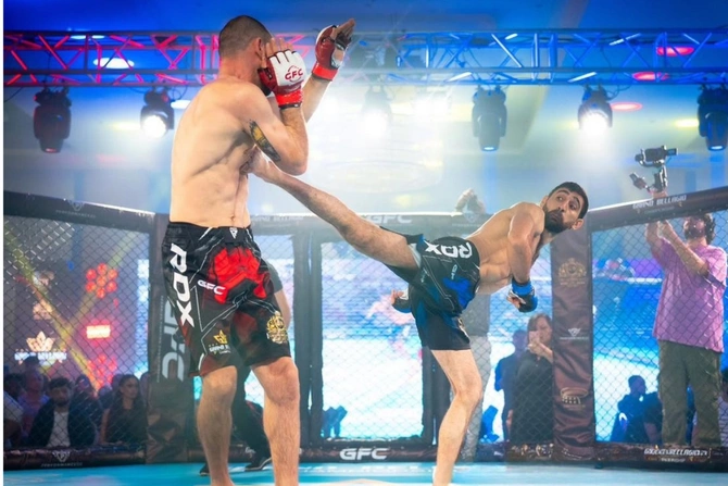 Alim Nəbiyev MMA-də növbəti qələbəsini qazanıb, rəqibini 1-ci raundda nokaut edib Alim Nəbiyev MMA-də növbəti qələbəsini qazanıb, rəqibini 1-ci raundda nokaut edib